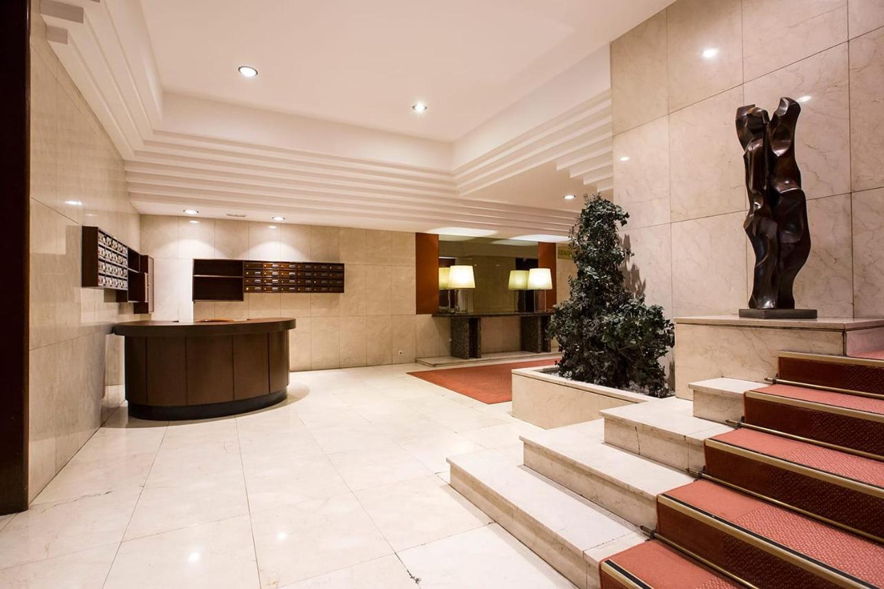 Habitacion En Vivienda Gran Via Bilbao Bagian luar foto