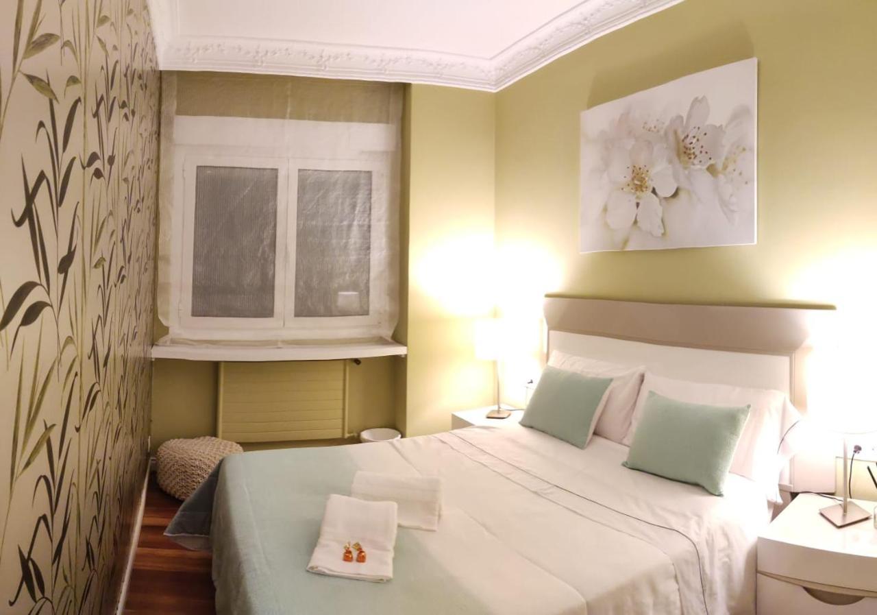 Habitacion En Vivienda Gran Via Bilbao Bagian luar foto